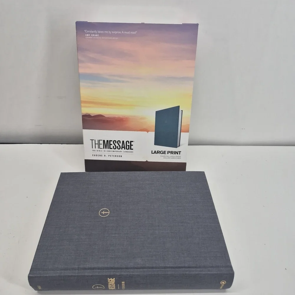 The Message Bible Large Print by Eugene H. Peterson (2016, Hardcover)